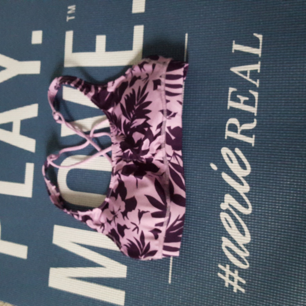 Aerie floral print sports bra never worn